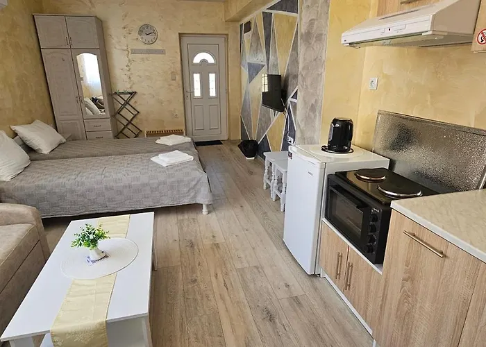 Victoria Апартаменты Обзор